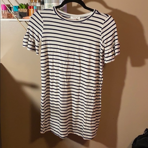 GIRLS DRESS BUNDLE 💫 - Picture 6 of 6